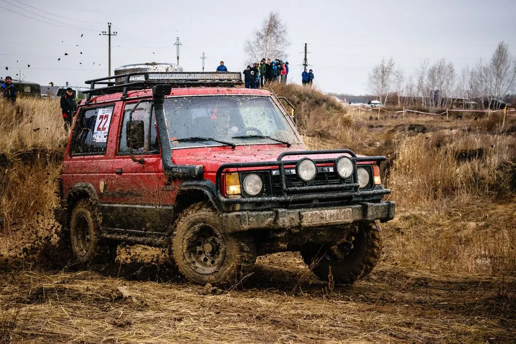 Zdjęcie Jakie opony do SUV 4x4 wybrać? Ranking najlepszych modeli i porady ekspertów
