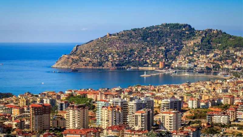 Zdjęcie Alanya nad jakim morzem? Odkryj urok Morza Śródziemnego