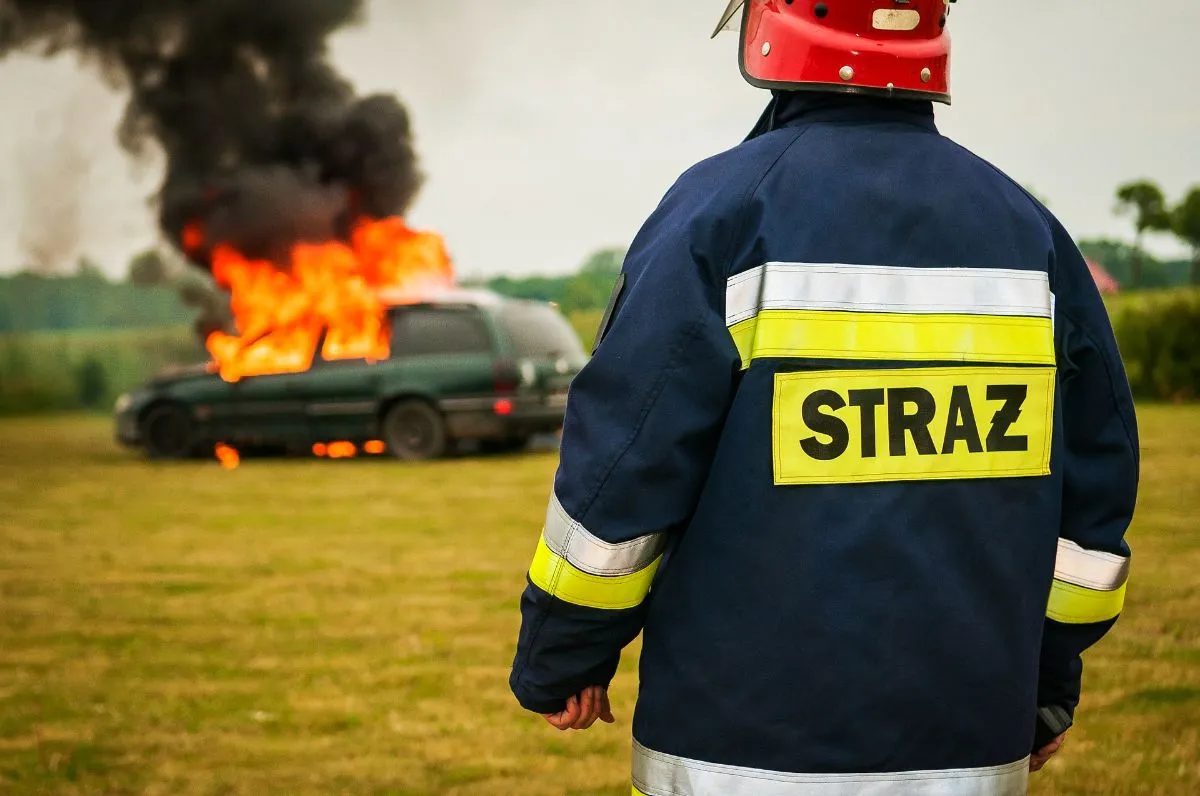 Zdjęcie Ile dostaje strażak OSP za wyjazd? Prawda o ekwiwalentach i stawkach