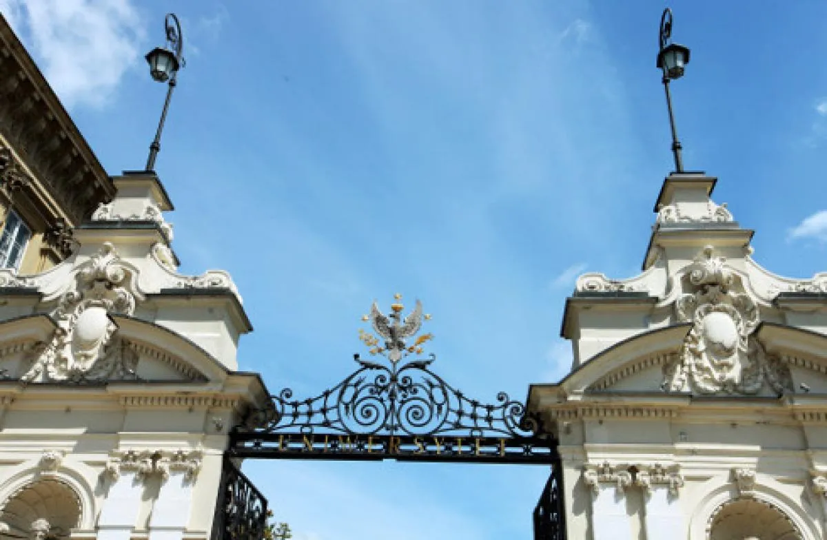 Zdjęcie Uniwersytet Warszawski koronawirus: Jak zmiany wpływają na studia?