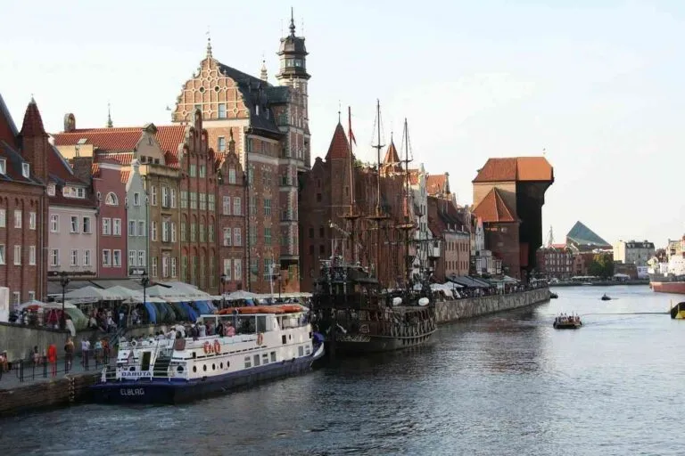 Zdjęcie Jaka rzeka płynie przez Gdańsk? Odkryj tajemnice Motławy