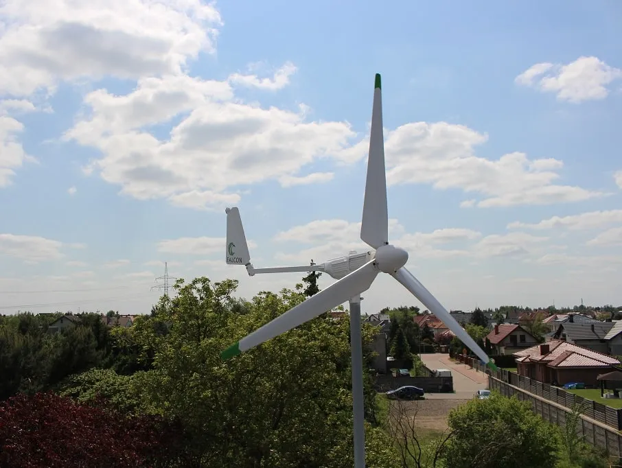 Zdjęcie Ile kosztuje turbina wiatrowa 5 kW? Odkryj ukryte koszty instalacji