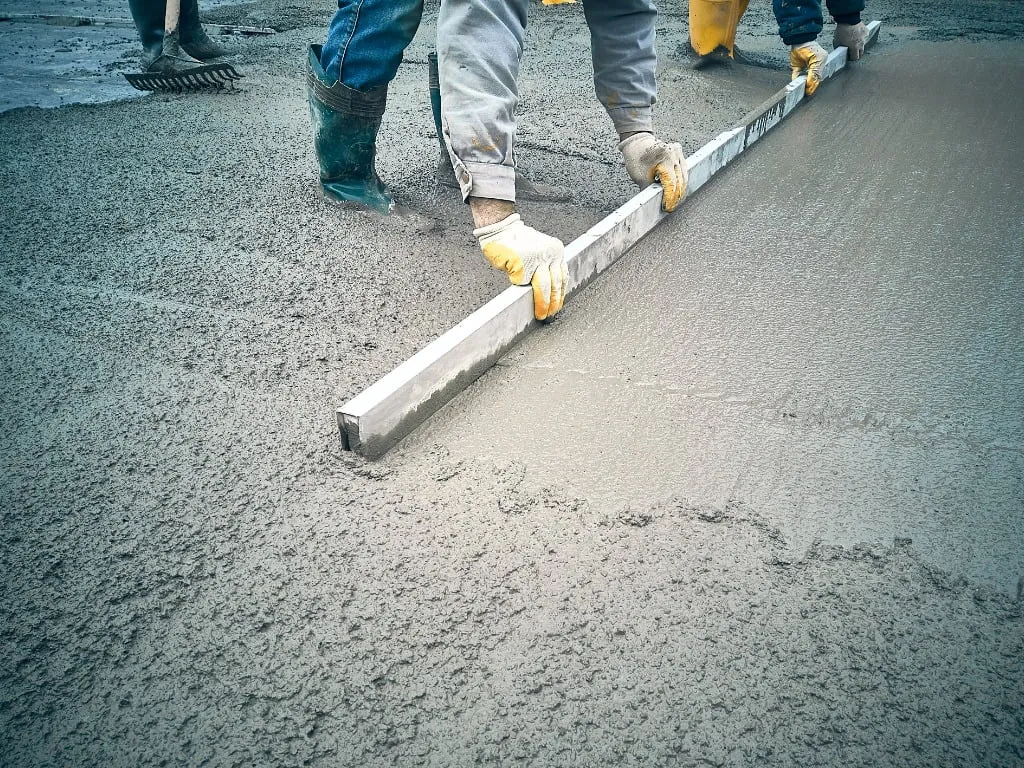 Zdjęcie Jaki beton na wylewkę do garażu? Kluczowe informacje, które musisz znać