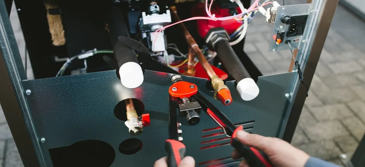 Zdjęcie Jak zrobić palnik na pellet: krok po kroku do oszczędnego ogrzewania