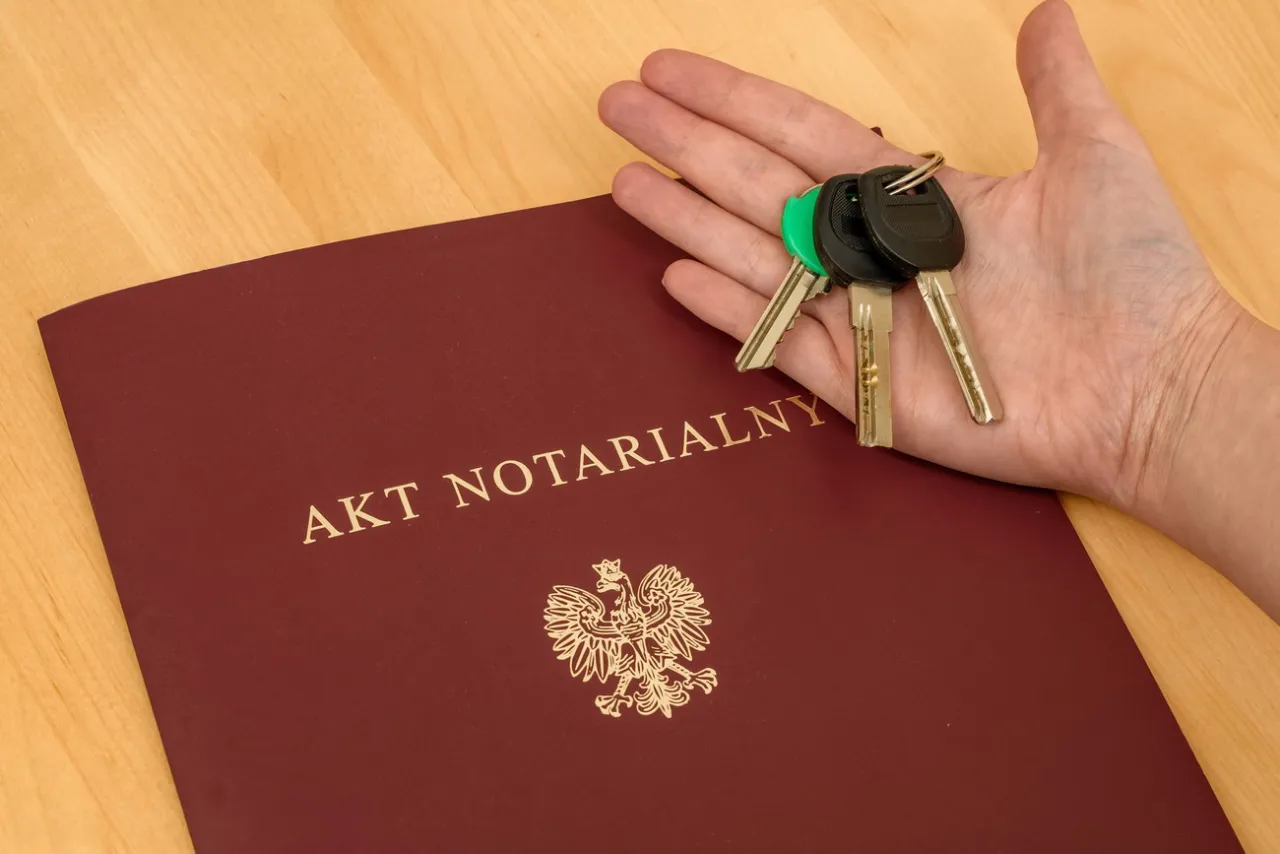 Zdjęcie Co lepsze: testament czy akt notarialny? Poznaj kluczowe różnice