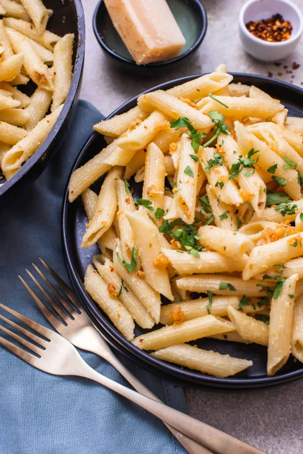 Zdjęcie Penne aglio olio – łatwy przepis na pyszne danie z makaronem
