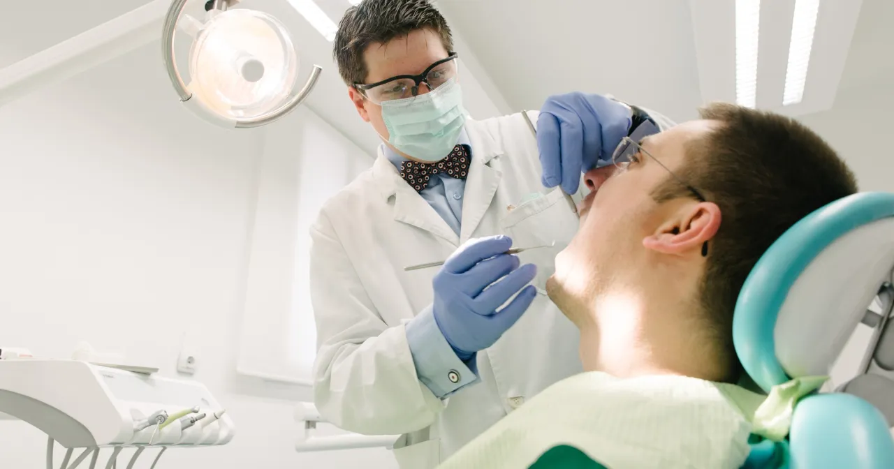 Zdjęcie Czy do dentysty potrzebne jest skierowanie? Oto, co musisz wiedzieć