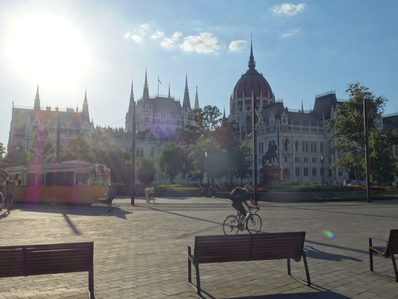 Zdjęcie Najlepsza trasa do Budapesztu: uniknij długiej podróży i korków