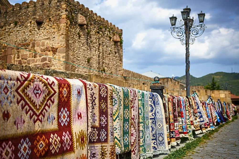 Zdjęcie Co warto kupić w Gruzji? Unikalne produkty, które musisz mieć