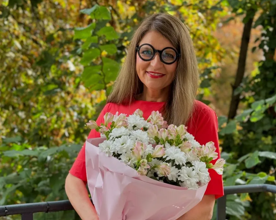 Zdjęcie Ile lat ma Irena Kamińska-Radomska? Sekret jej wieku ujawniony!