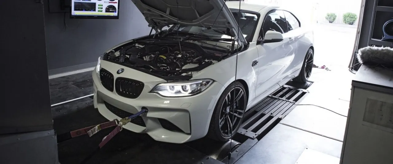 Zdjęcie Najlepsze miejsca na chip tuning BMW – uniknij złych wyborów