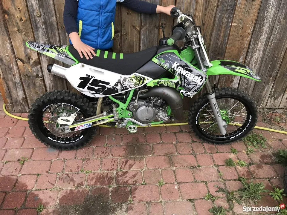 Zdjęcie Kawasaki KX 65 ile ma koni - moc silnika i osiągi dla młodych motocyklistów