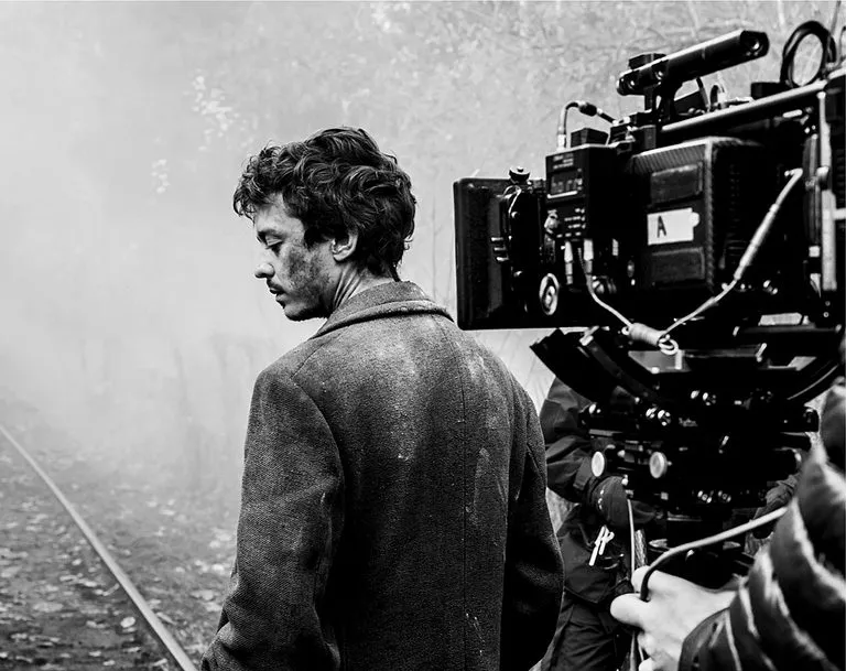 Zdjęcie Filmy o II wojnie światowej o obozach: historie, które poruszają serce