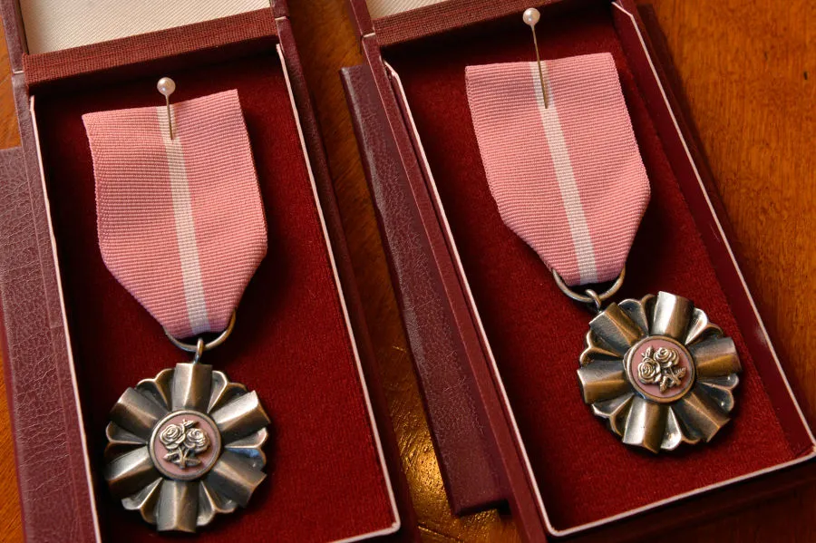 Zdjęcie 50 lat po ślubie – poznaj znaczenie złotych godów i tradycje