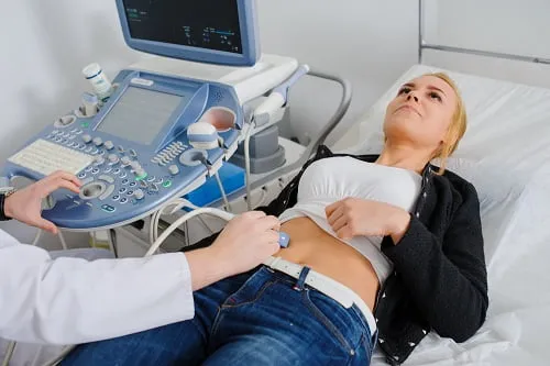 Zdjęcie Czy urolog robi usg? Dowiedz się, jak ważne jest to badanie dla zdrowia