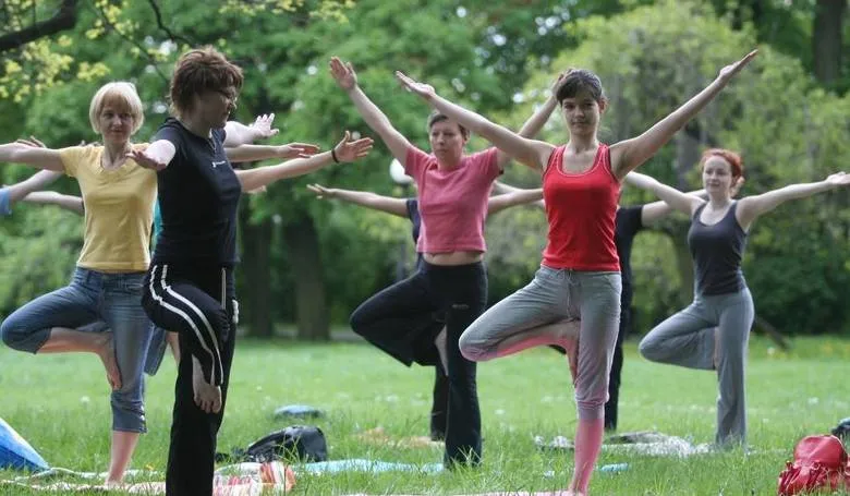Zdjęcie Jak joga może zmienić twoje życie? Korzyści zdrowotne i terapeutyczne jogi