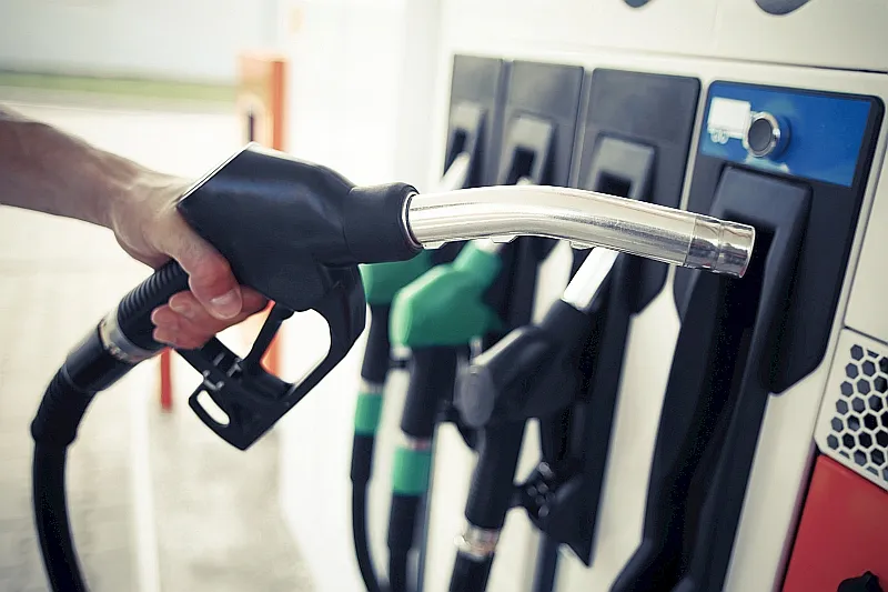 Zdjęcie Co lepsze: diesel czy benzyna? Odkryj prawdziwe różnice i koszty