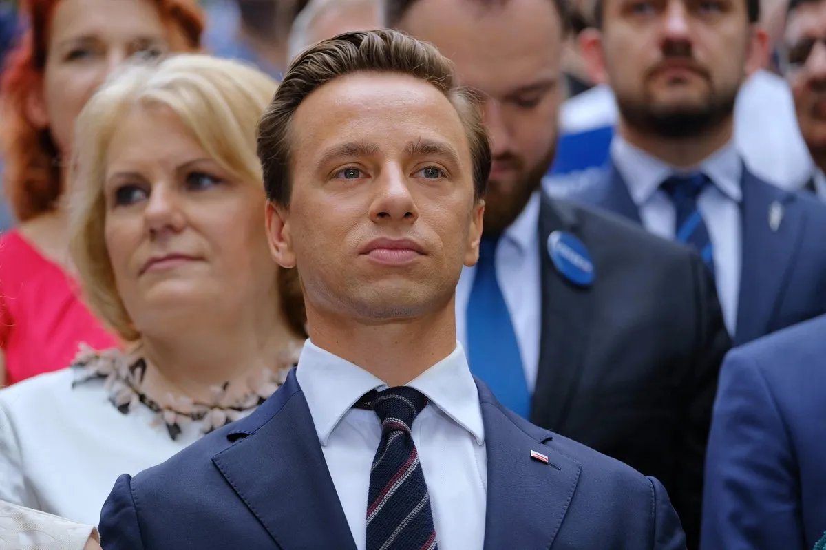 Zdjęcie Krzysztof Bosak - skąd pochodzi i jakie ma korzenie?