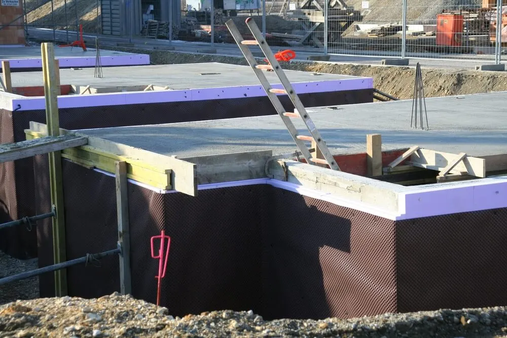 Zdjęcie Was kostet ein Hausbau mit Keller? Kosten und Vergleiche im Detail