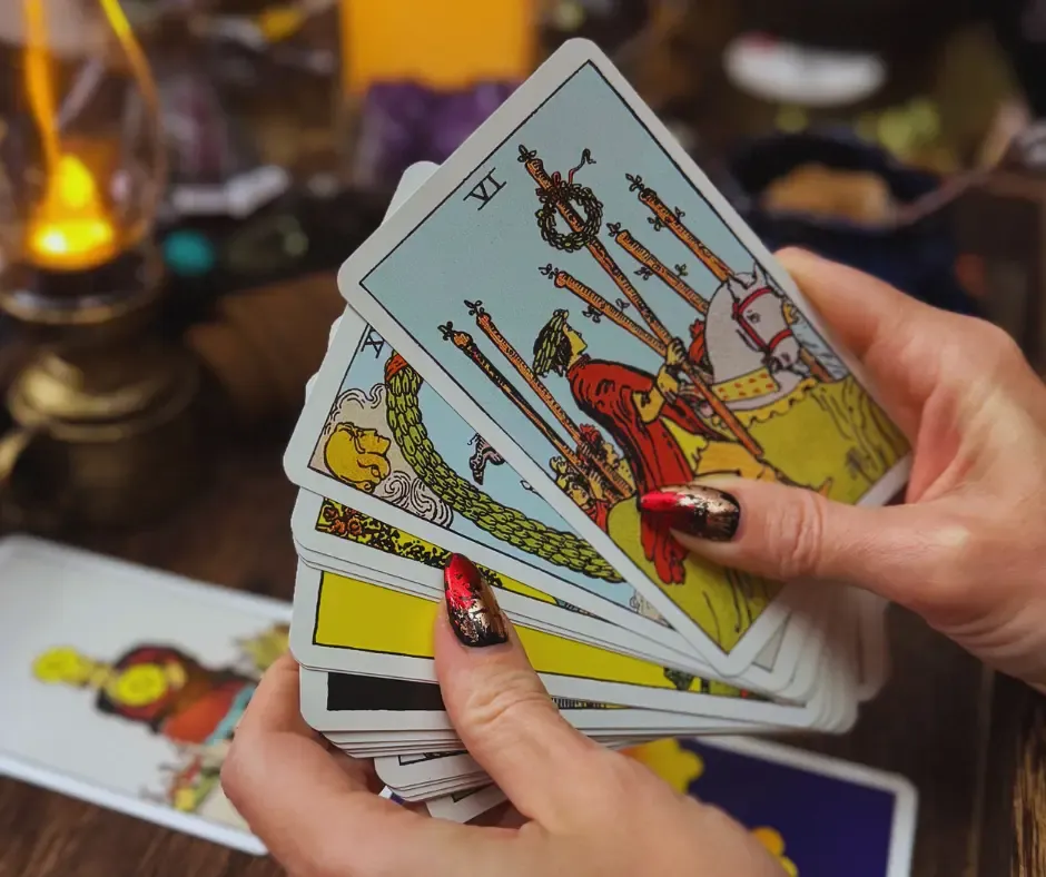 Zdjęcie Czy tarot się sprawdza? Poznaj prawdę i opinie użytkowników