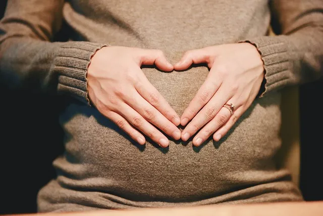 Zdjęcie Czy można jeść żurek w ciąży? Bezpieczne przepisy i porady zdrowotne