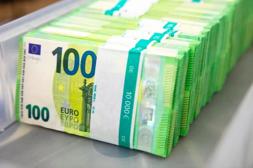 Zdjęcie Niemcy jaka waluta obowiązuje? Wszystko o euro w Niemczech i jego historii