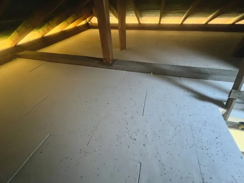 Zdjęcie Jak skutecznie ocieplić strop betonowy na poddaszu nieużytkowym?