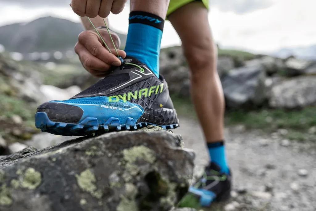 Zdjęcie Jakie skarpety do biegania wybierać, aby uniknąć otarć i bólu?