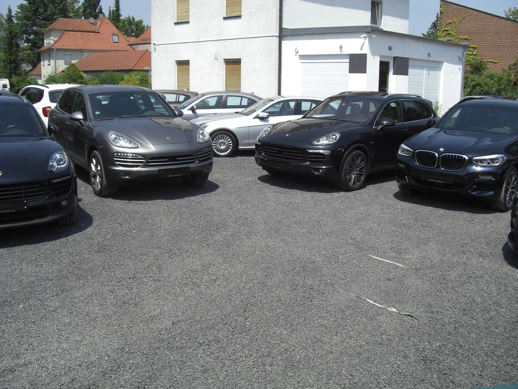 Zdjęcie Kim tuning w Nürnbergu: Gdzie znaleźć usługi w Laufie?