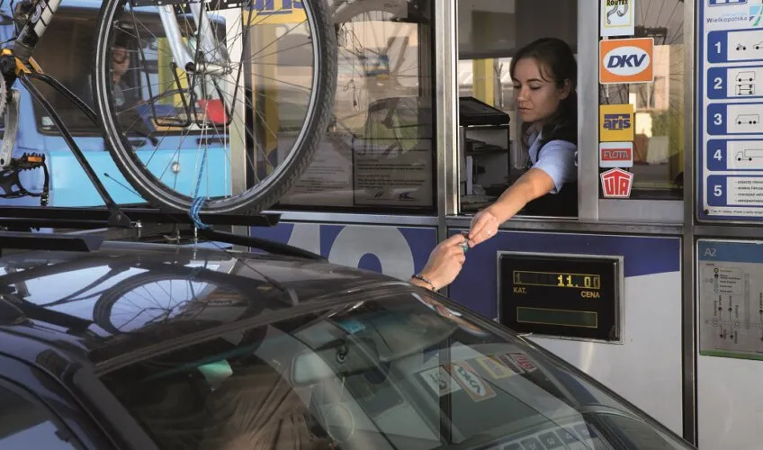 Zdjęcie Ile kosztują bramki na autostradzie? Sprawdź, by uniknąć wysokich opłat