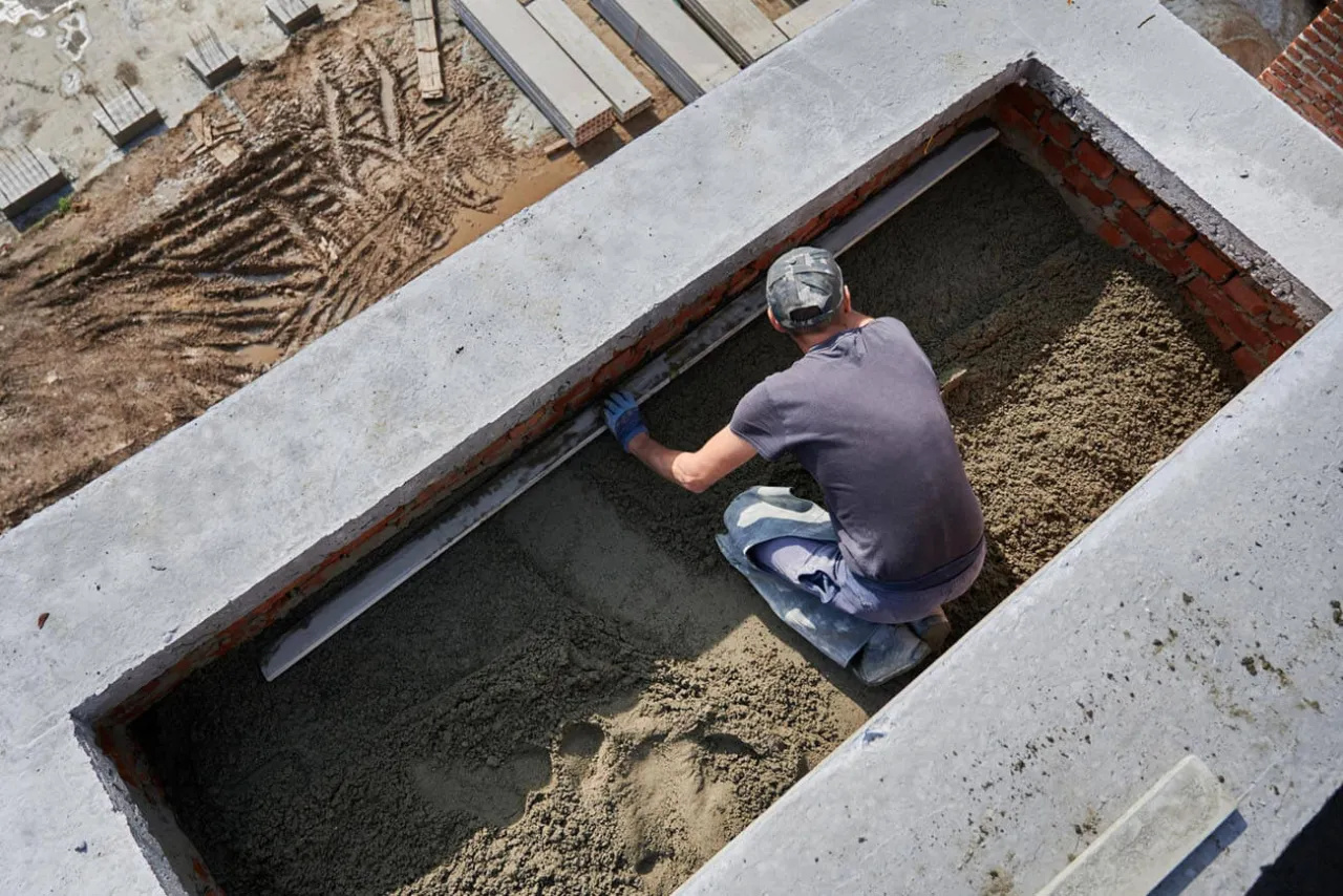 Zdjęcie Jak zrobić beton wodoszczelny - uniknij problemów z wilgocią w budowie
