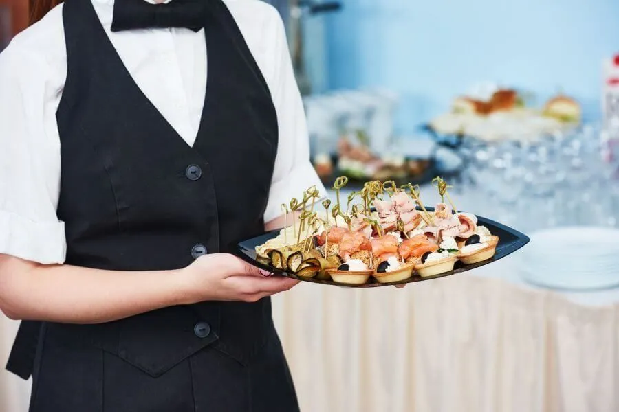 Zdjęcie Ile kosztuje catering na wesele? Sprawdź, co wpływa na ceny