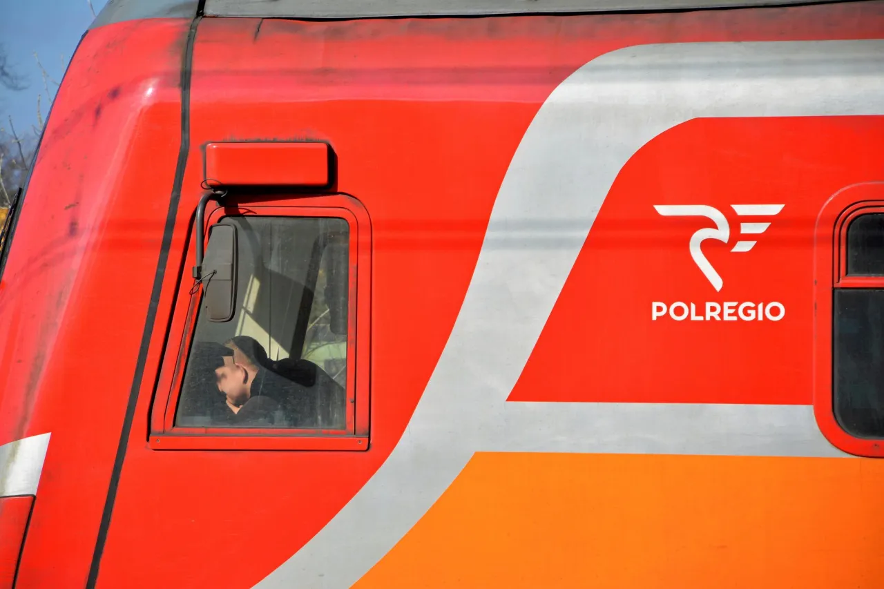 Zdjęcie Jak dojechać do Sarbinowa pociągiem – najlepsze połączenia i porady.