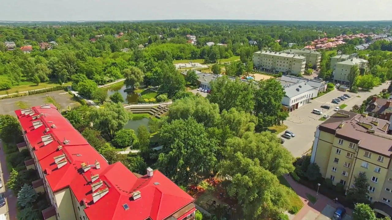 Zdjęcie Skatepark Pruszków – odkryj najlepsze miejsca do jazdy na deskorolce