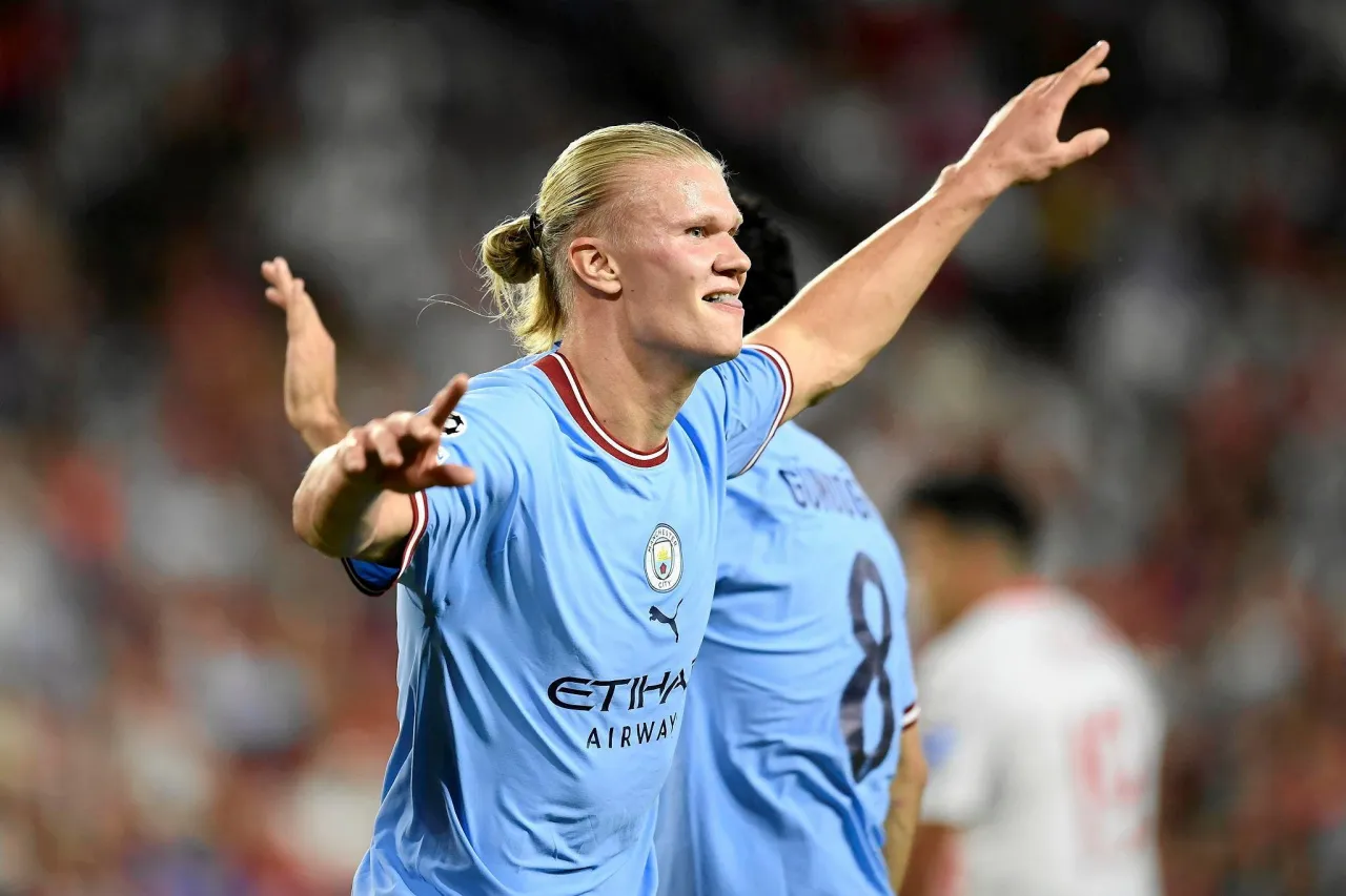 Zdjęcie Zarobki piłkarzy Manchester City: Kto zarabia najwięcej w klubie?