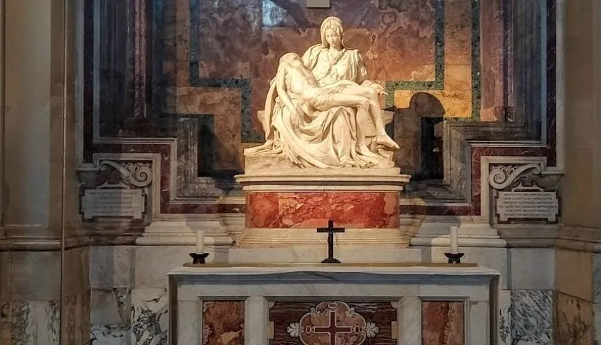 Zdjęcie Rzeźba Pietà: Historia, znaczenie i tajemnice arcydzieła Michała Anioła