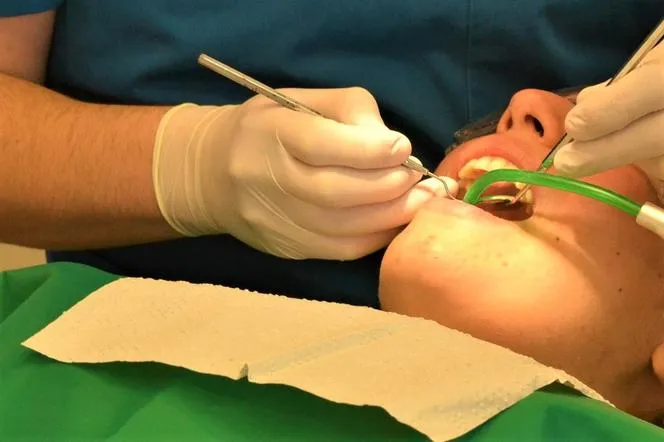 Zdjęcie Kiedy odwołać wizytę u dentysty? Uniknij niepotrzebnych kosztów i problemów