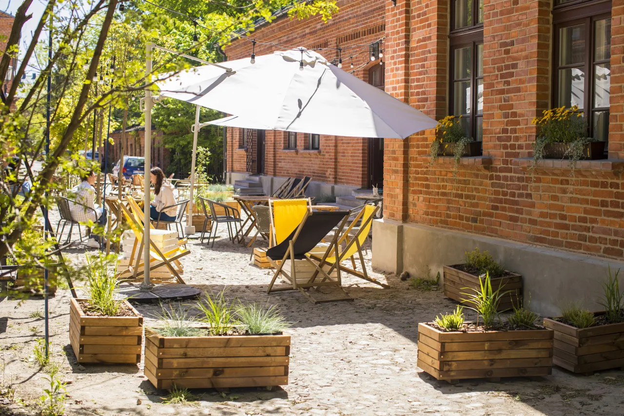 Zdjęcie Gdzie zjeść w Łodzi? Odkryj najlepsze restauracje i smaki