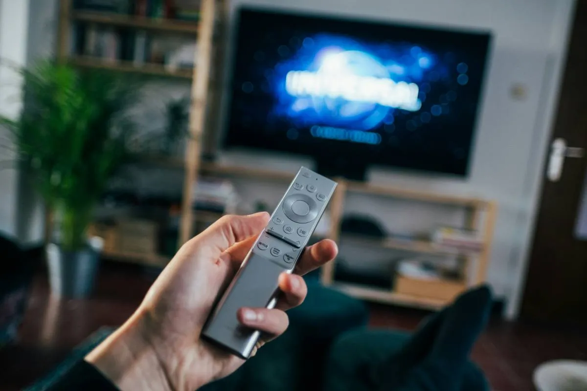 Zdjęcie Jak wyłączyć lektora w telewizorze Samsung i cieszyć się ciszą