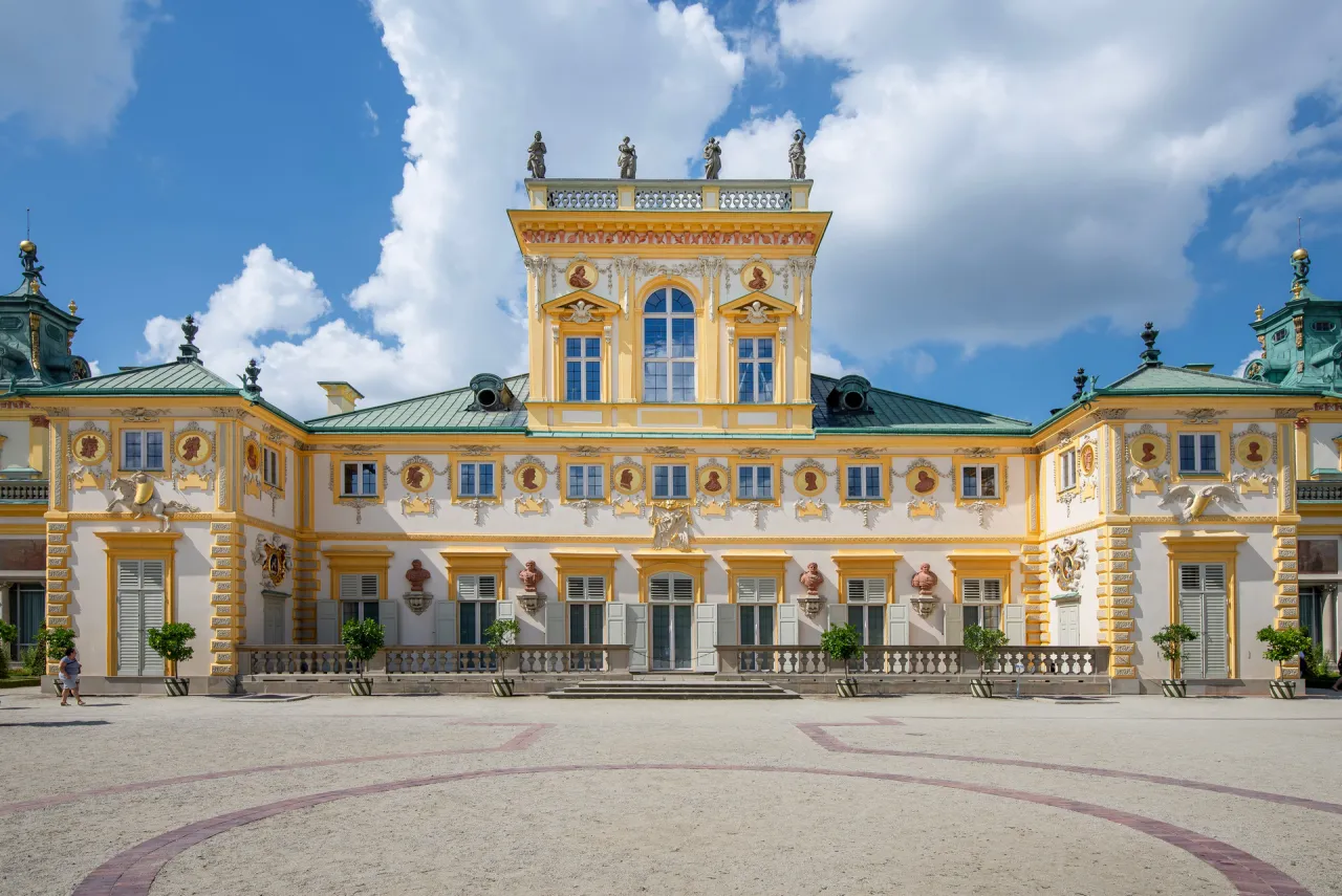 Zdjęcie Pałace w Polsce: Odkryj ich fascynującą historię i architekturę