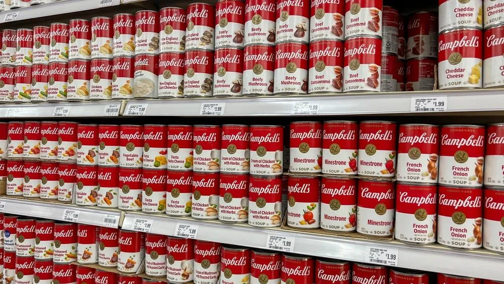 Zdjęcie Campbell's w Polsce: Gdzie kupić kultową zupę? Poradnik zakupowy