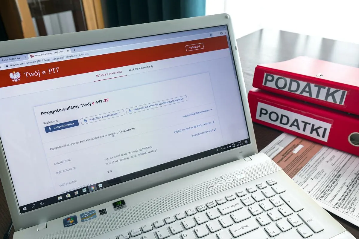 Zdjęcie Czy z 500 plus trzeba się rozliczać? Prawda o podatkach i ulgach