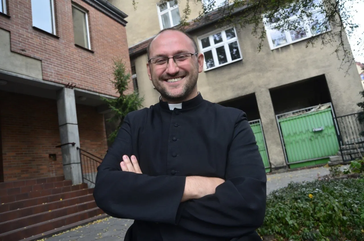 Zdjęcie Celibat w Kościele od kiedy? Historia i zmiany w wymaganiach dla duchownych