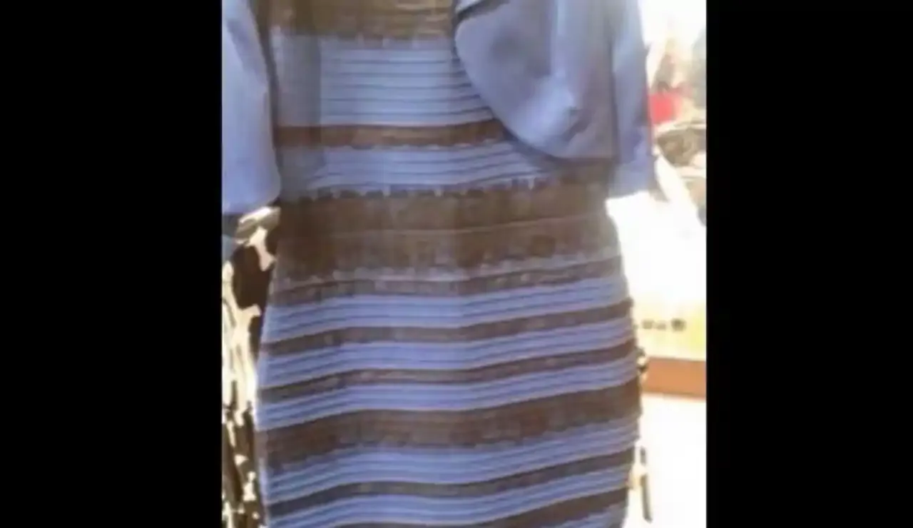 Zdjęcie El vestido dorado o azul: La ciencia de por qué lo veías distinto
