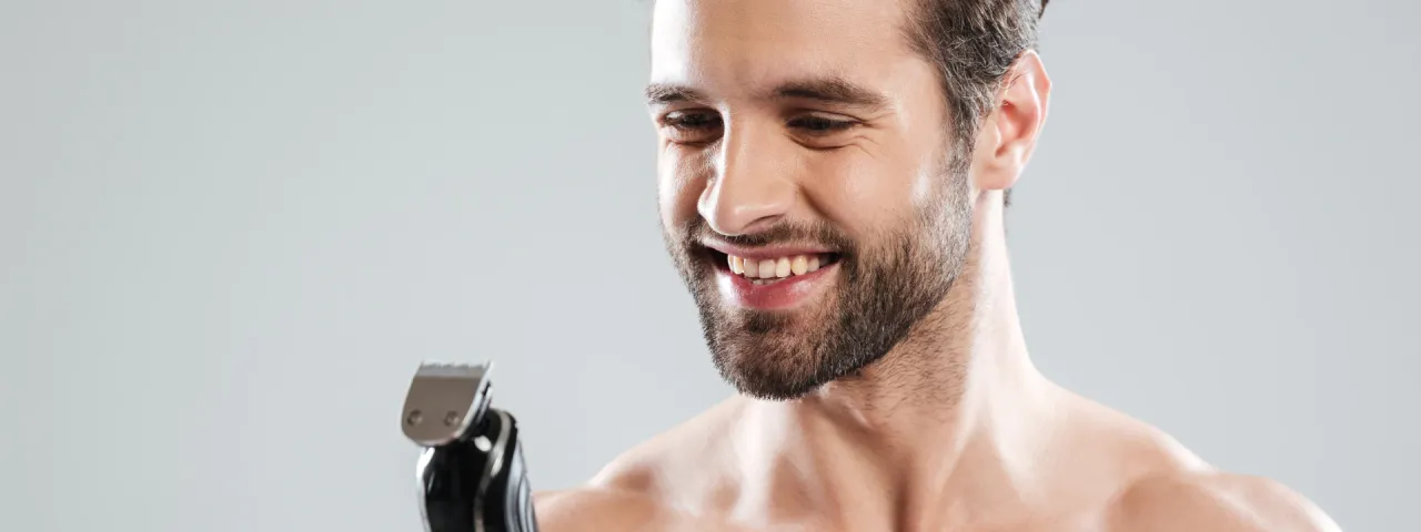 Zdjęcie 3-dniowy zarost: Ile mm? Odkryj idealną długość i perfekcyjny styl.