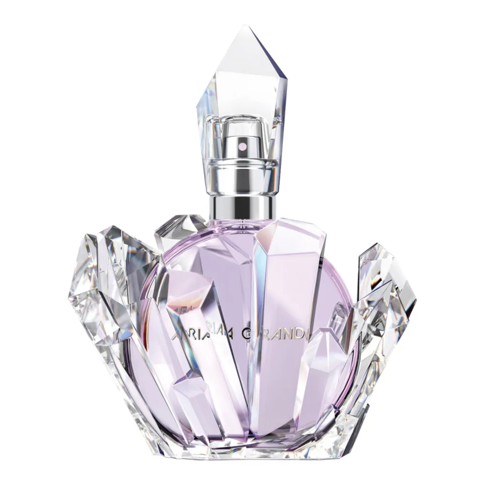 Zdjęcie Ile kosztują perfumy Ariany Grande? Ceny, porównania i promocje