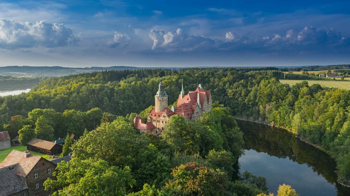 Zdjęcie Alba Dolny Śląsk – co warto wiedzieć o tej tajemniczej miejscowości?