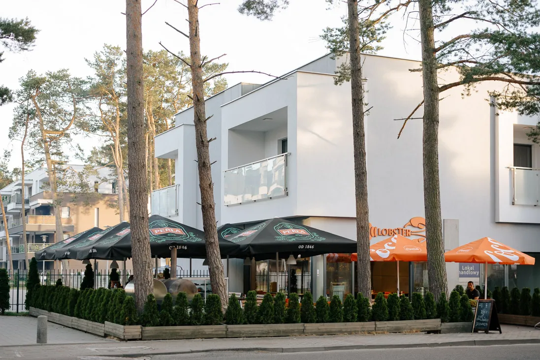 Zdjęcie Gdzie zjeść w Pogorzelicy? Odkryj najlepsze restauracje i smaki