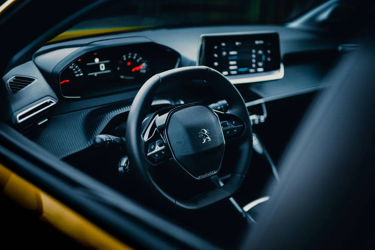 Zdjęcie Peugeot 3008 jaki silnik wybrać, aby uniknąć wysokich kosztów eksploatacji?