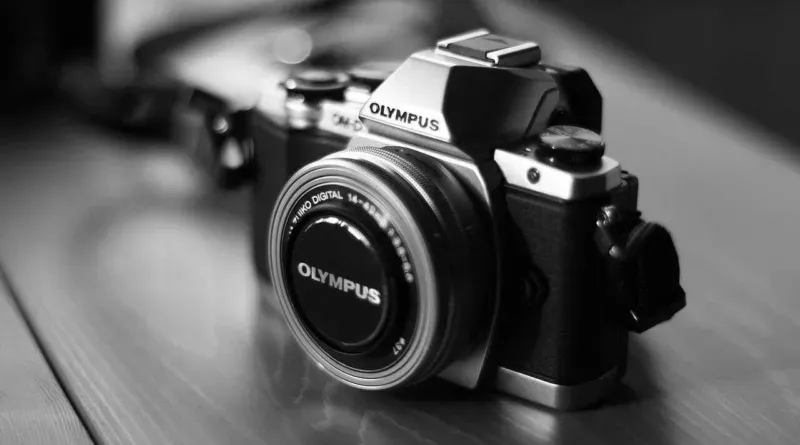 Zdjęcie Ile kosztuje profesjonalny aparat fotograficzny? Ceny, które zaskakują